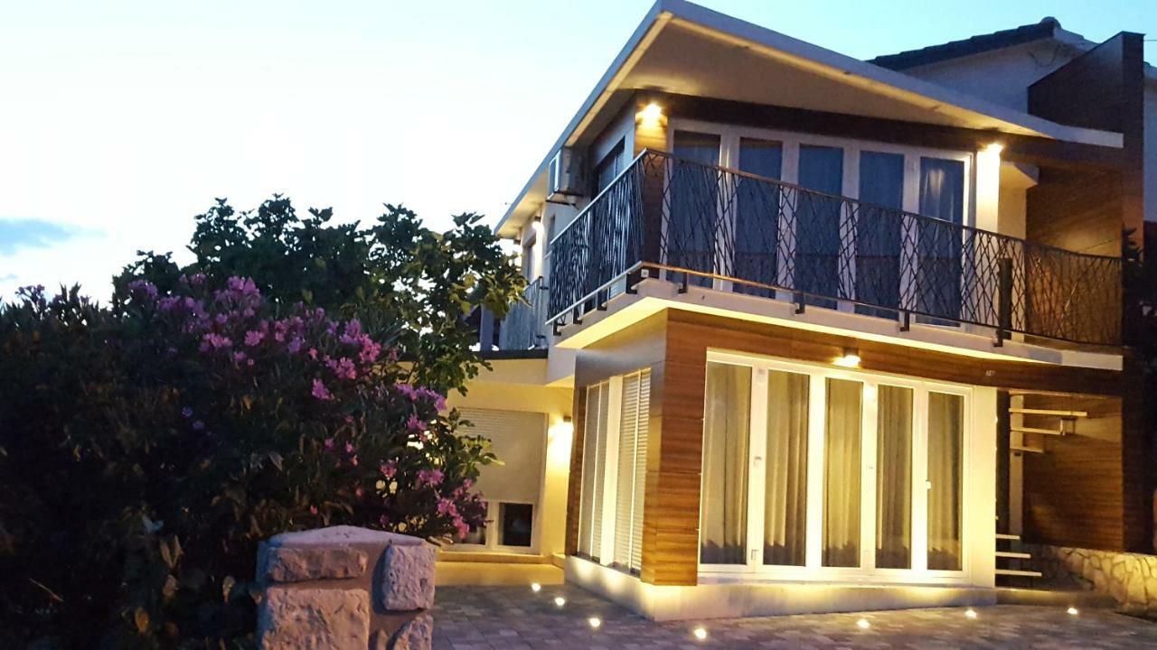 Kaj-Lux Novi Apartment Novi Vinodolski Exterior foto